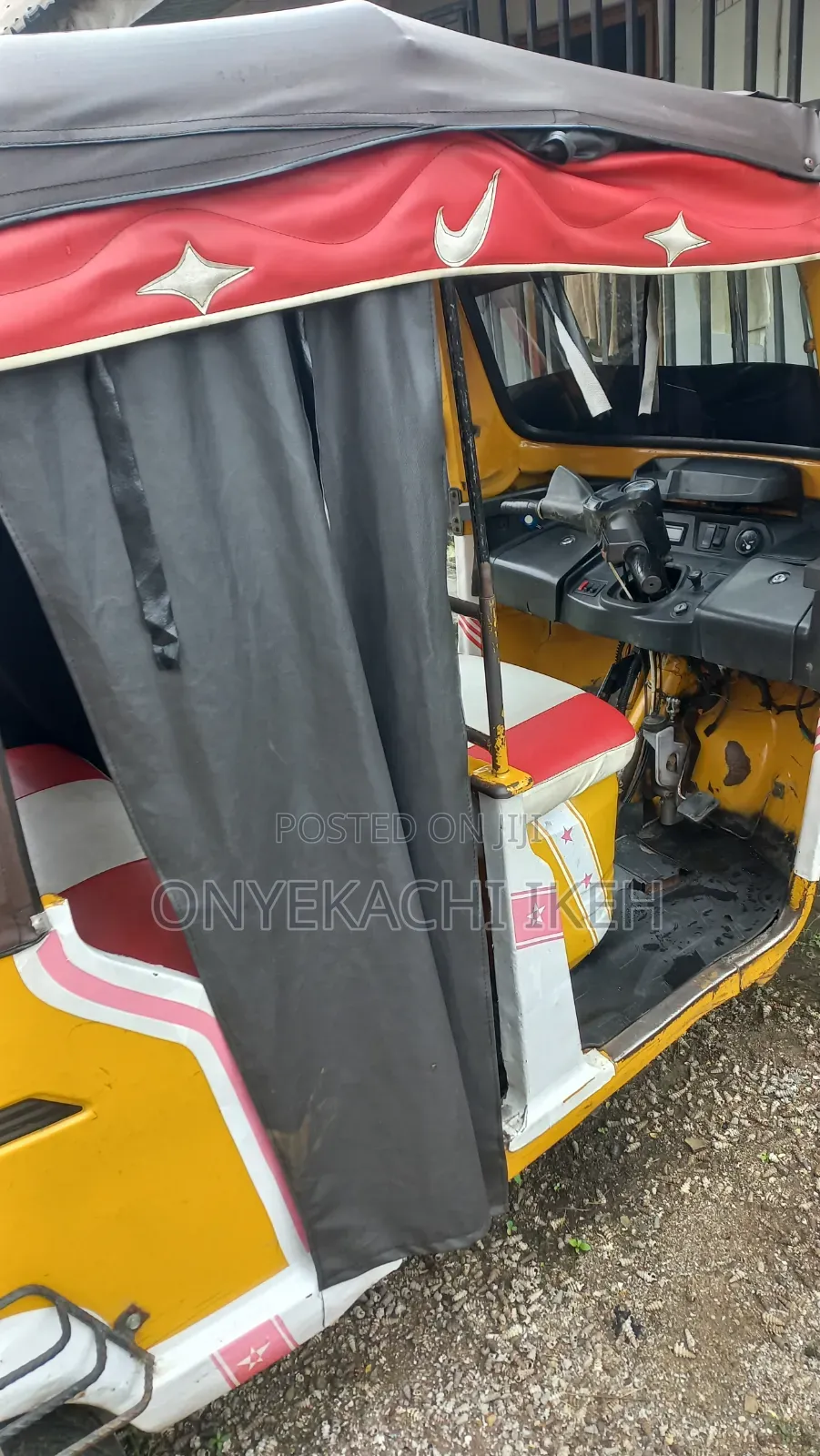 TVS King Deluxe Plus iTouch Start 2022 Yellow