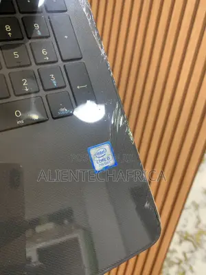 Laptop HP 250 G6 8GB Intel Core i5 HDD 500GB