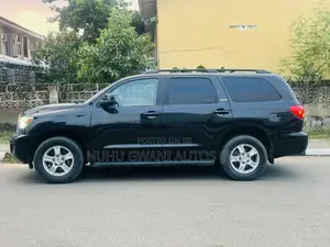 Toyota Sequoia Limited 4dr SUV 4WD (5.7L 8cyl 6A) 2009 Black