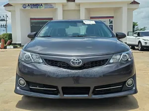 Toyota Camry 2013 Gray