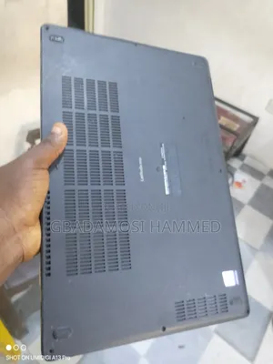 Laptop Dell Latitude 5590 8GB Intel Core i5 SSD 256GB