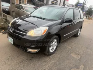 Toyota Sienna 2005 Black