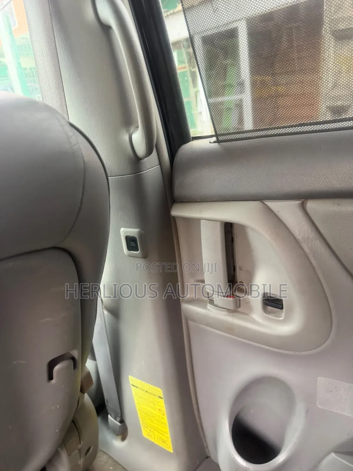 Toyota Sienna 2005 Black