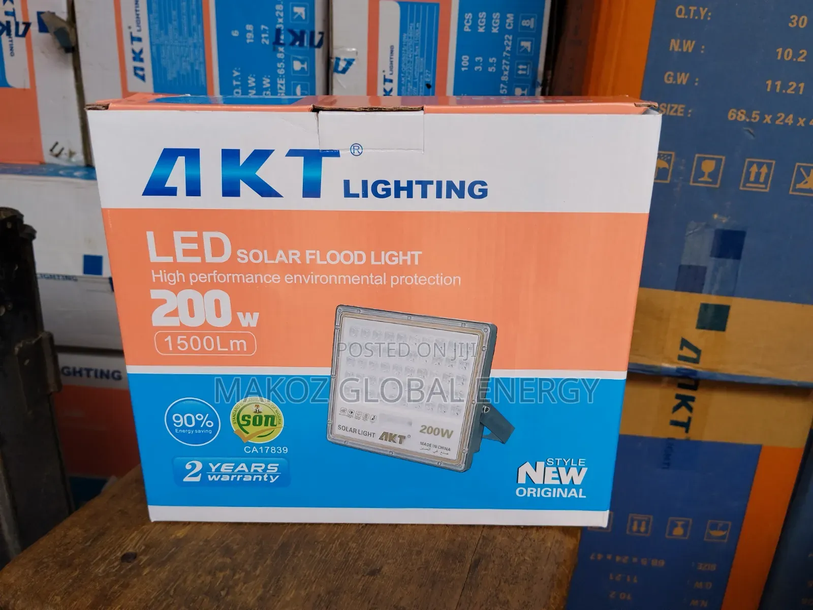 200W AKT Solar Flood Light