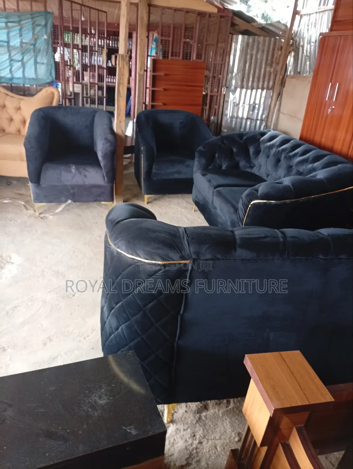 Furnitures