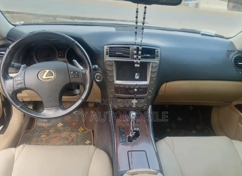 Lexus IS 2008 Black
