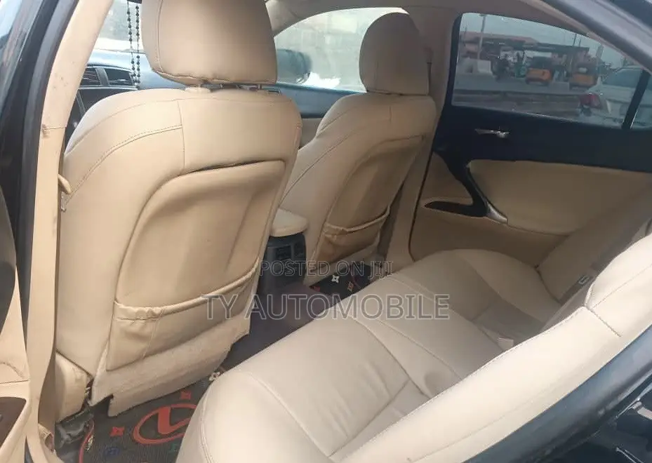 Lexus IS 2008 Black