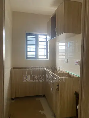 Furnished 2bdrm House in Olaiya Street, Mafoluku for rent
