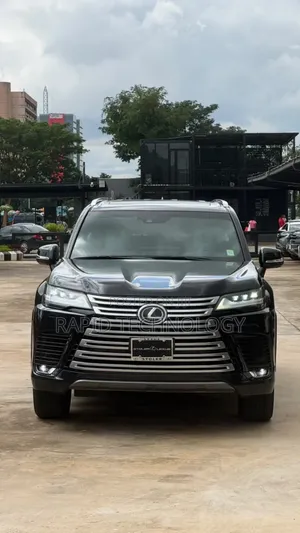 Lexus LX 600 2023 Black