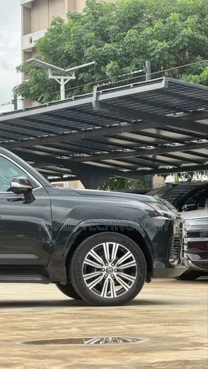 Lexus LX 600 2023 Black