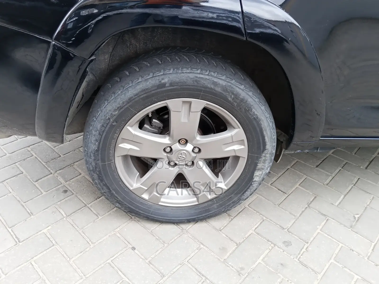 Toyota RAV4 2010 Black
