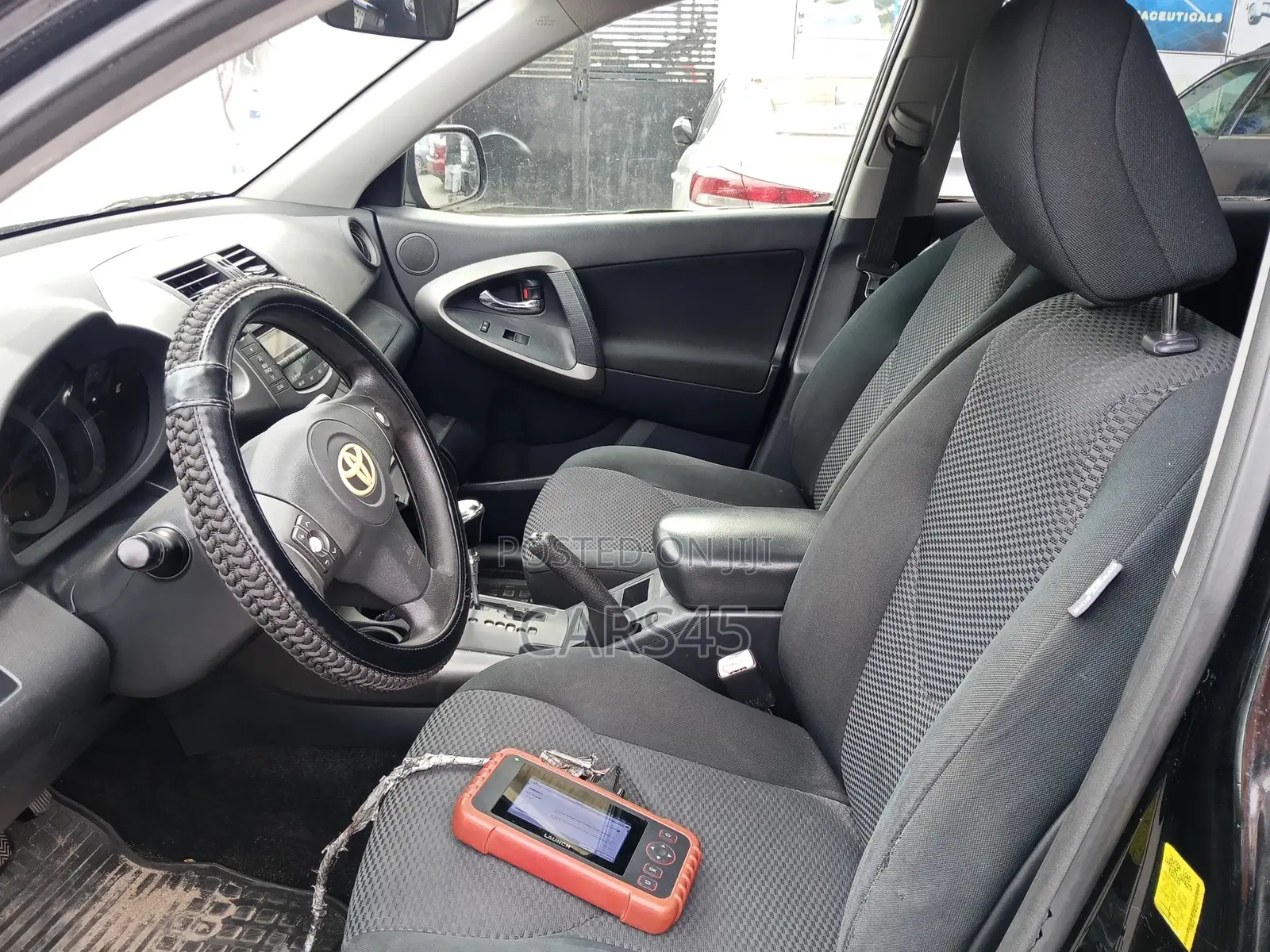 Toyota RAV4 2010 Black