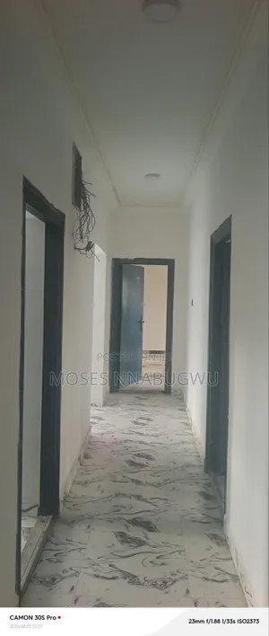 2bdrm Block of Flats in Woji Estate for rent