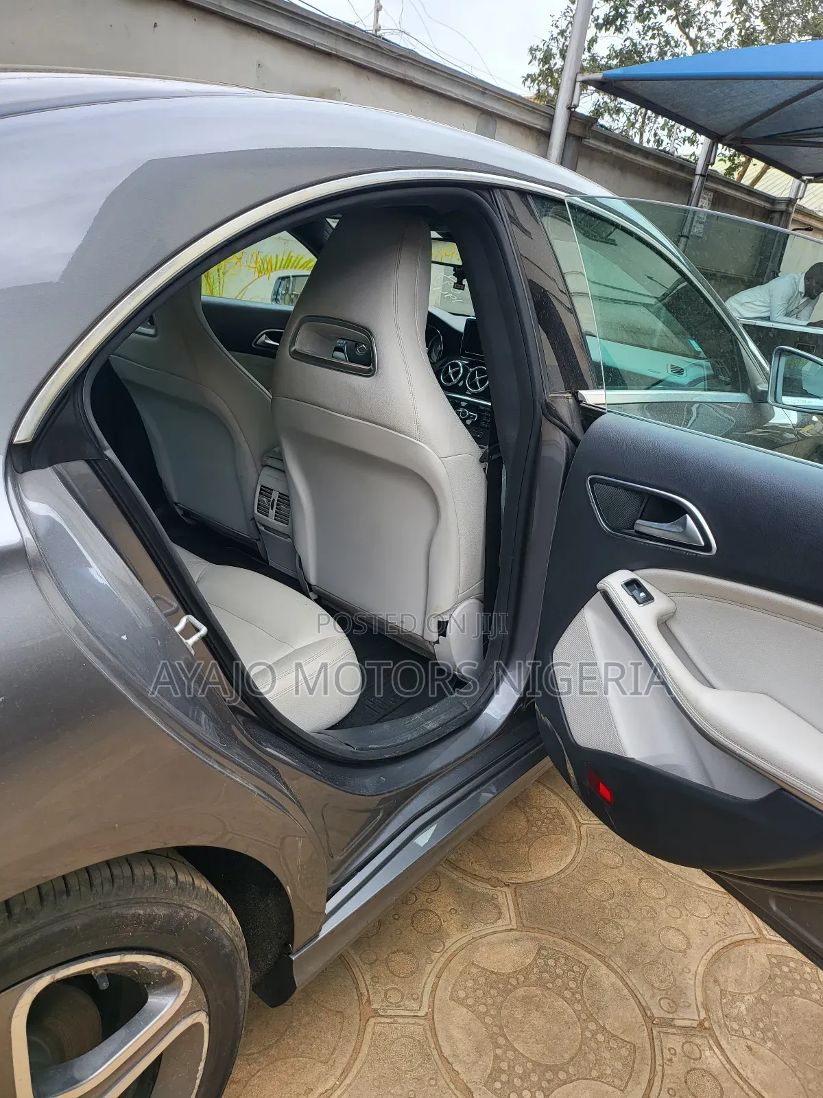 Mercedes-Benz CLA-Class 2014 Silver