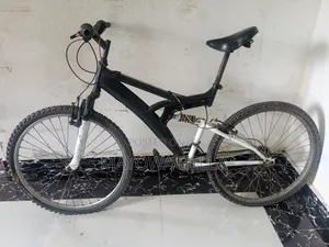 Bicycles.Baby Car Seat, Women Clothes
