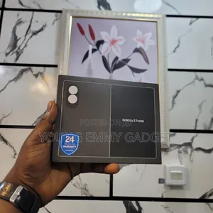 New Samsung Galaxy Z Fold8 512 GB White