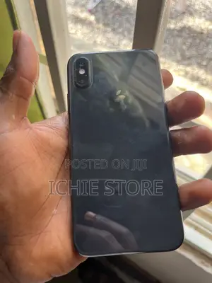 Apple iPhone XS 64 GB Black
