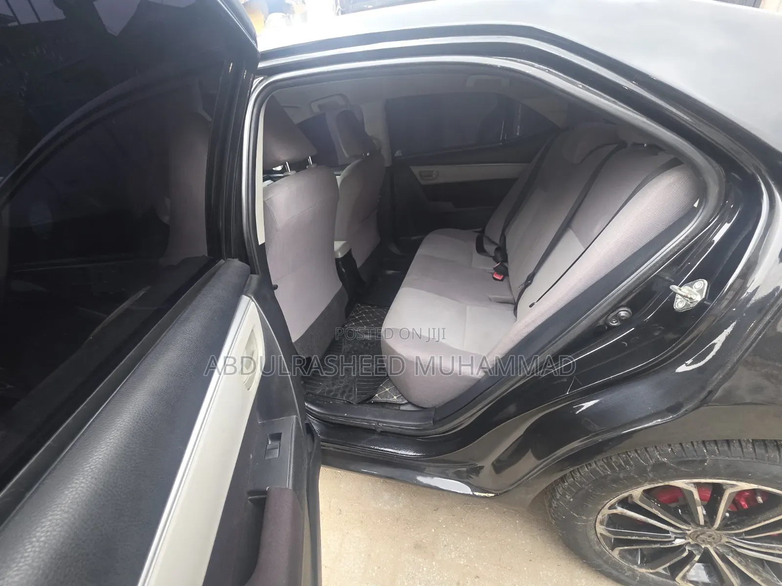 Toyota Corolla 2015 Black
