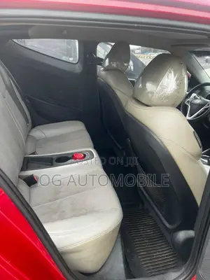 Hyundai Veloster Automatic 2012 Red