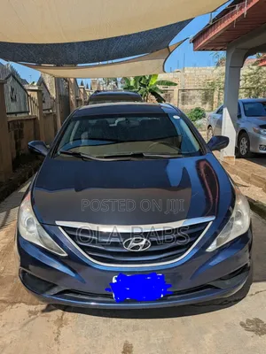Hyundai Sonata SE Sedan FWD (2.4L 4cyl 6A) 2013 Blue