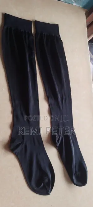 Wholesales Black Socks