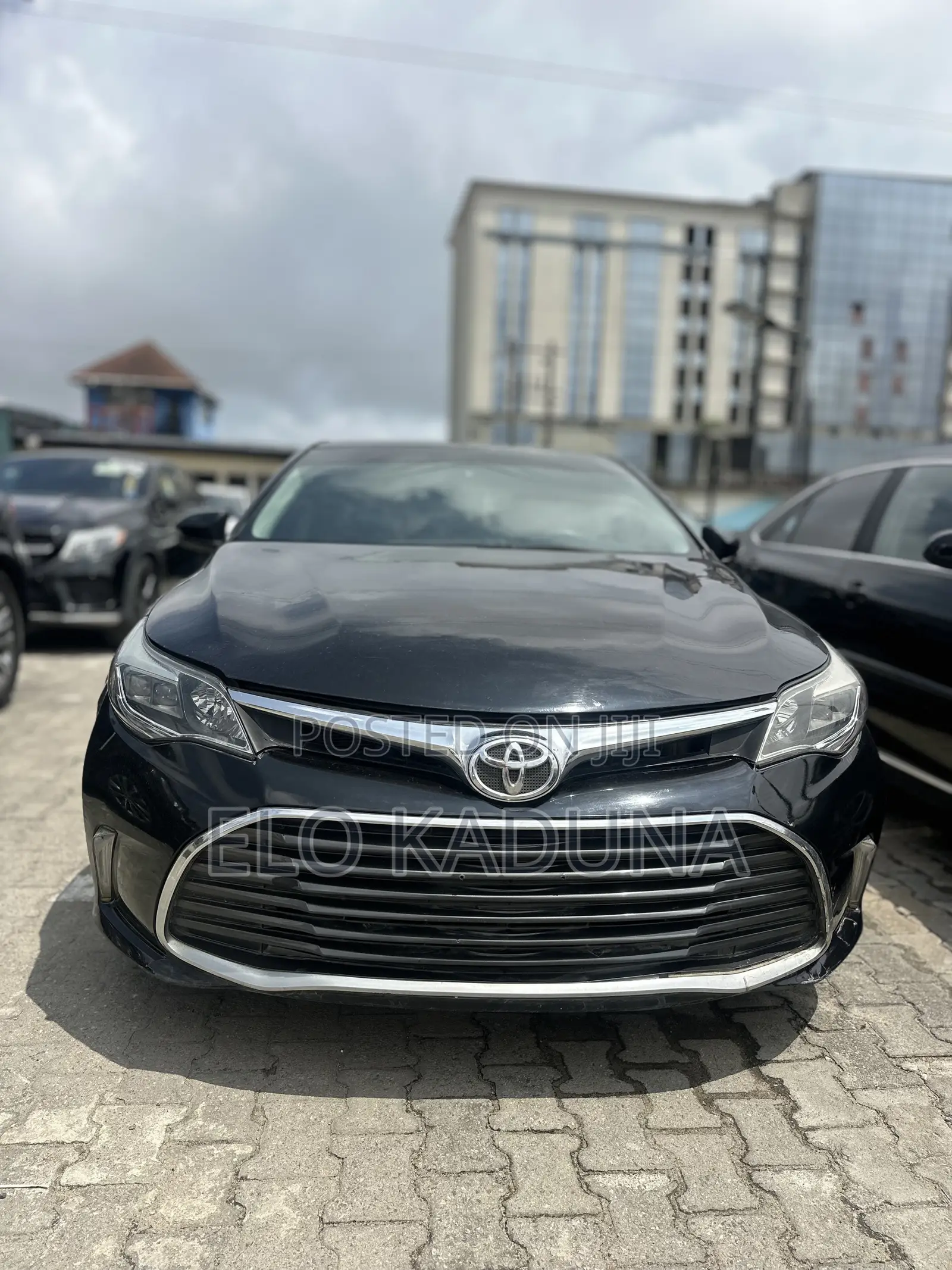 Toyota Avalon 2016 Black