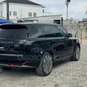 Land Rover Range Rover Vogue 2024 Black