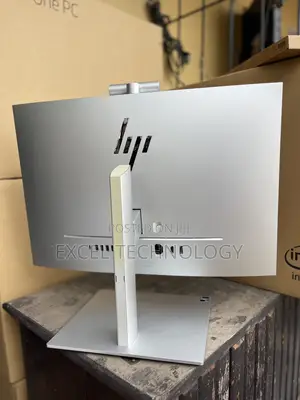 New Desktop Computer HP EliteOne 840 G9 16GB Intel Core i5 SSD 512GB