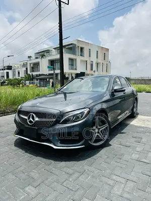 Mercedes-Benz C400 4Matic AWD Sedan (3.0L V6 7A) 2015 Gray