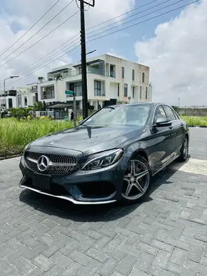 Mercedes-Benz C400 4Matic AWD Sedan (3.0L V6 7A) 2015 Gray