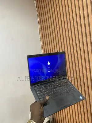 Laptop Dell Latitude 7390 2-in-1 8GB Intel Core i5 SSD 256GB