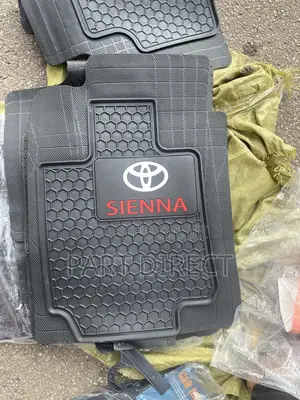 Full Coverage Toyota Sienna Footmat
