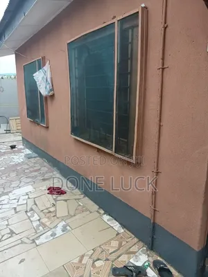 Furnished 1bdrm Apartment in Via Kola Bus Stop, Pen Cinema for rent
