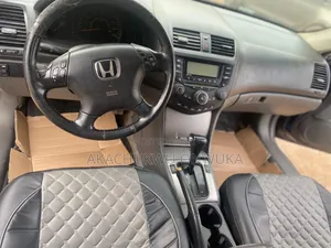 Honda Accord 2005 Blue