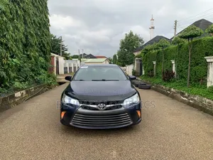 Toyota Camry LE 4dr Sedan (2.5L 4cyl 6A) 2016 Blue