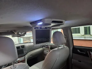 Toyota Highlander Limited 2012 Silver
