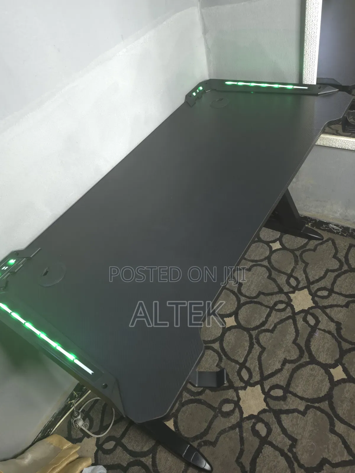 Z Gaming Table With Led RGB Lights