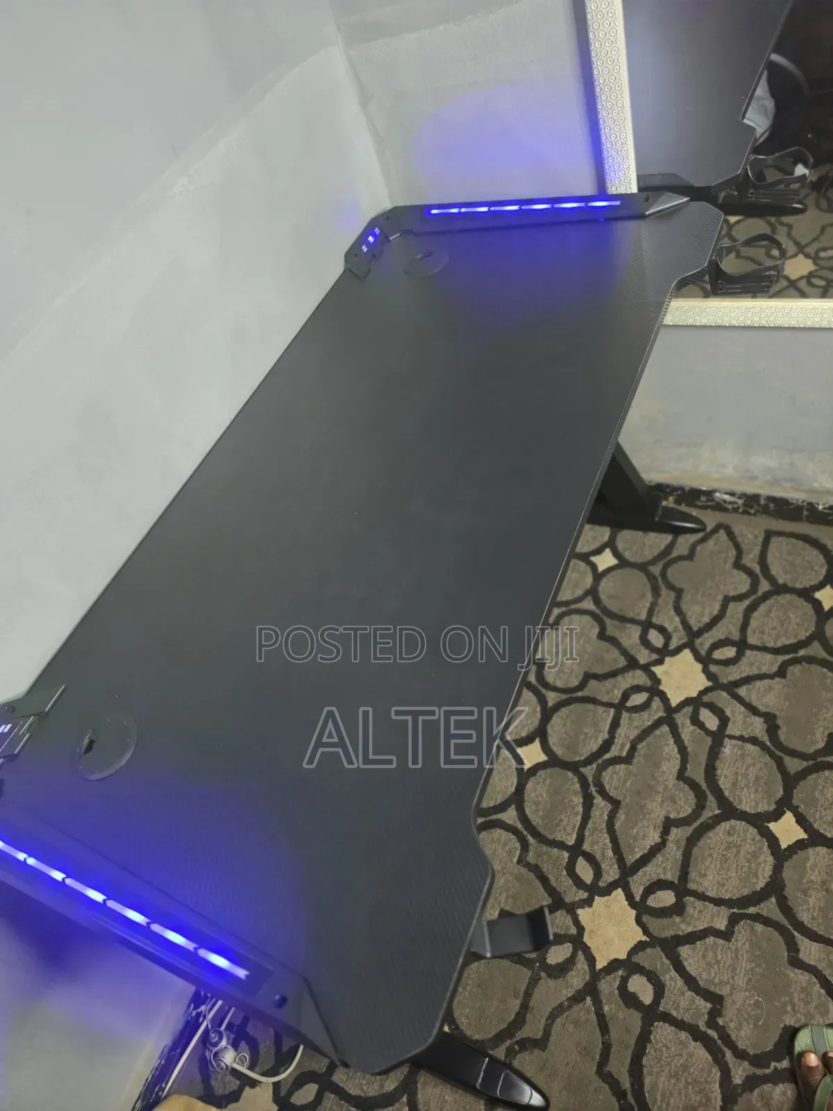 Z Gaming Table With Led RGB Lights