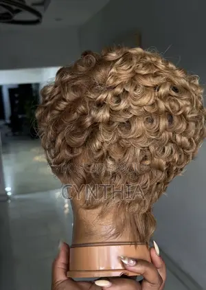 Pixie Cut Wig