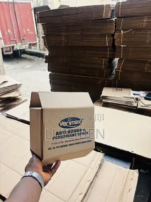 Different Sizes of Neat Corrugated Cartons