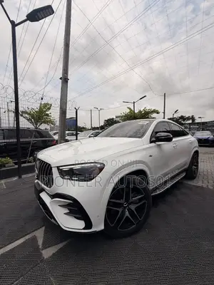 Mercedes-Benz GLE-Class 2025 White