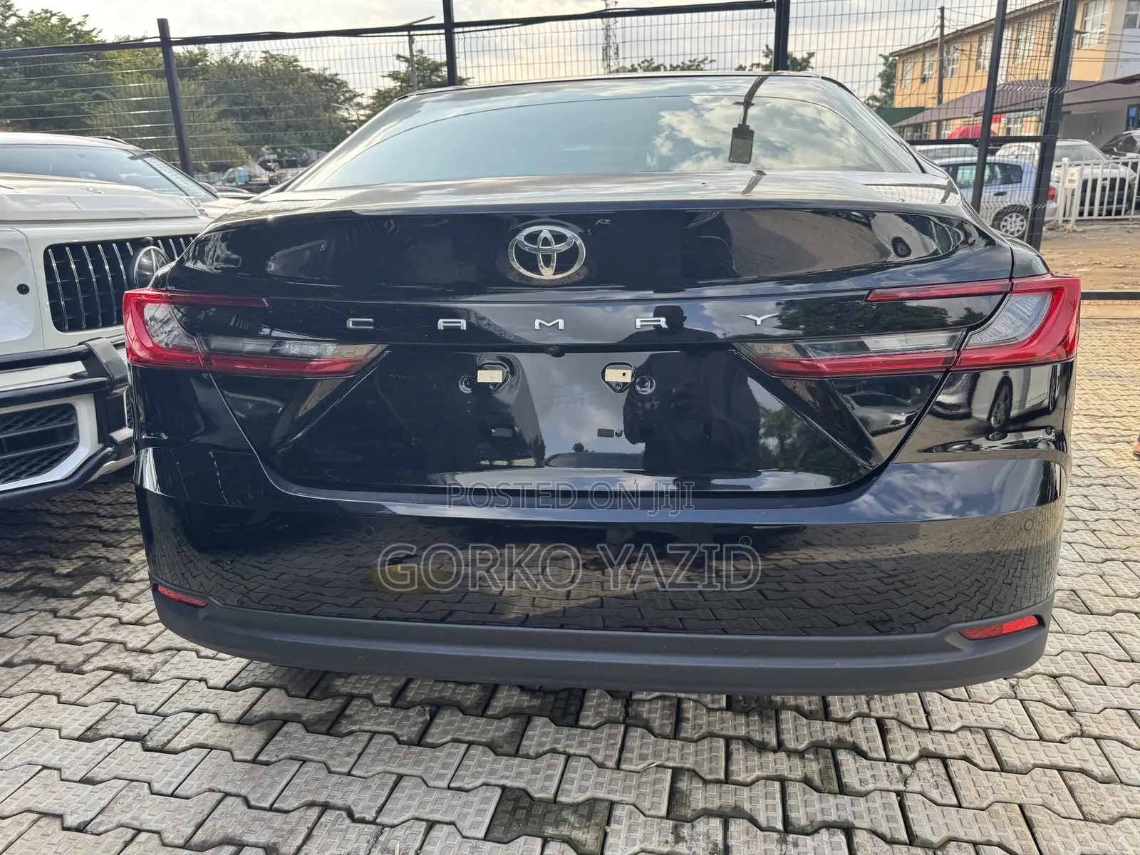 Toyota Camry SE 2025 Black