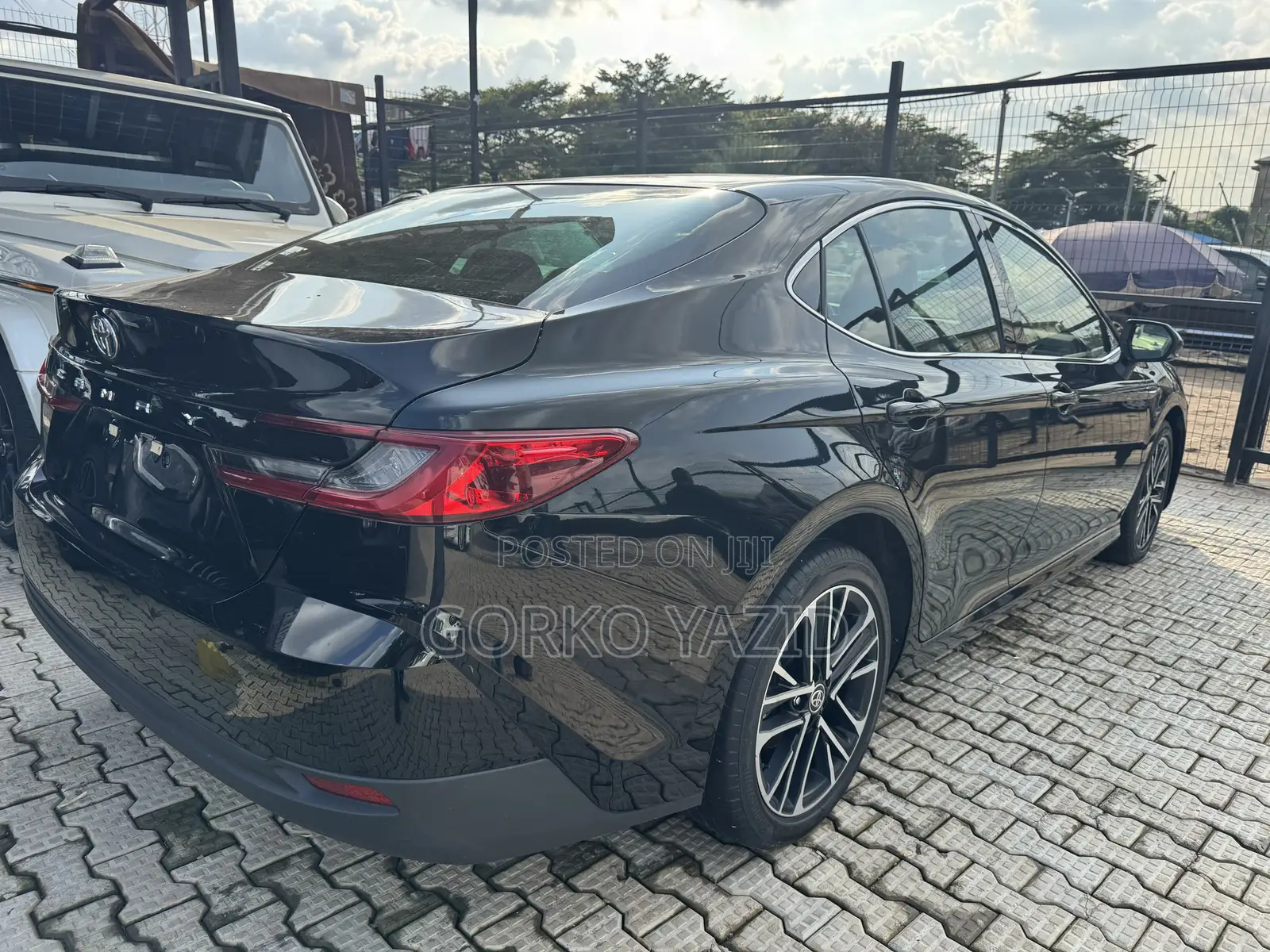 Toyota Camry SE 2025 Black