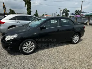 Toyota Corolla 2010 Black