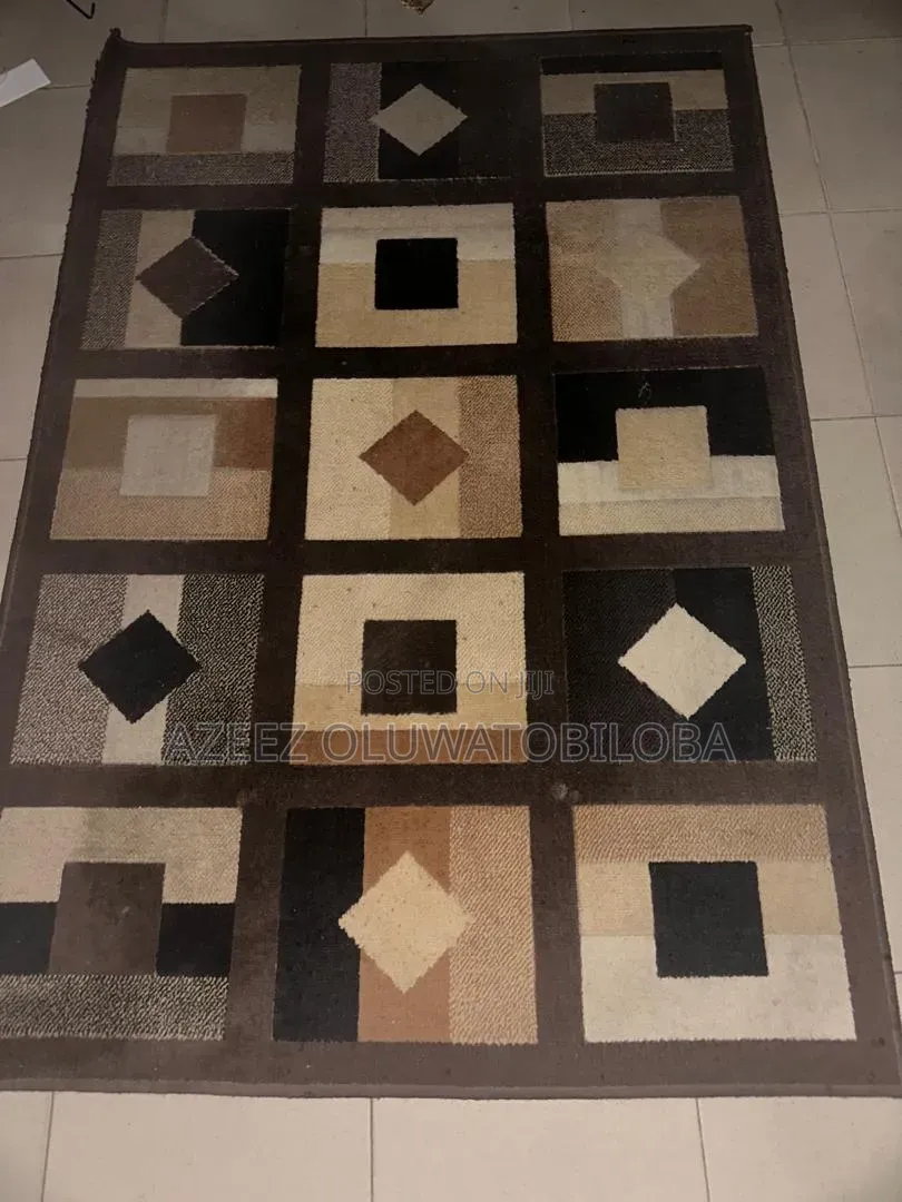 Centre Rug