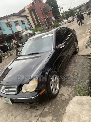 Mercedes-Benz C240 2.6 RWD 2003 Black
