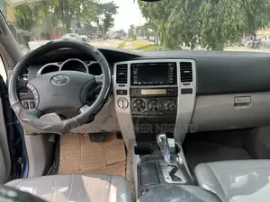 Toyota 4-Runner Limited 4x4 2004 Blue