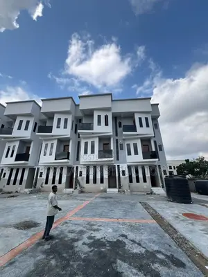 Furnished 5bdrm Duplex in Guzape District for sale