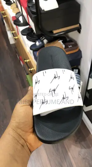 Guiseppe Zanotti Slides