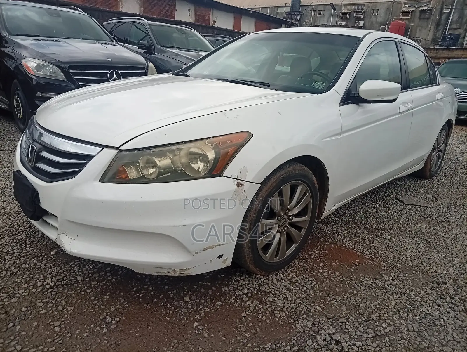Honda Accord 2011 White